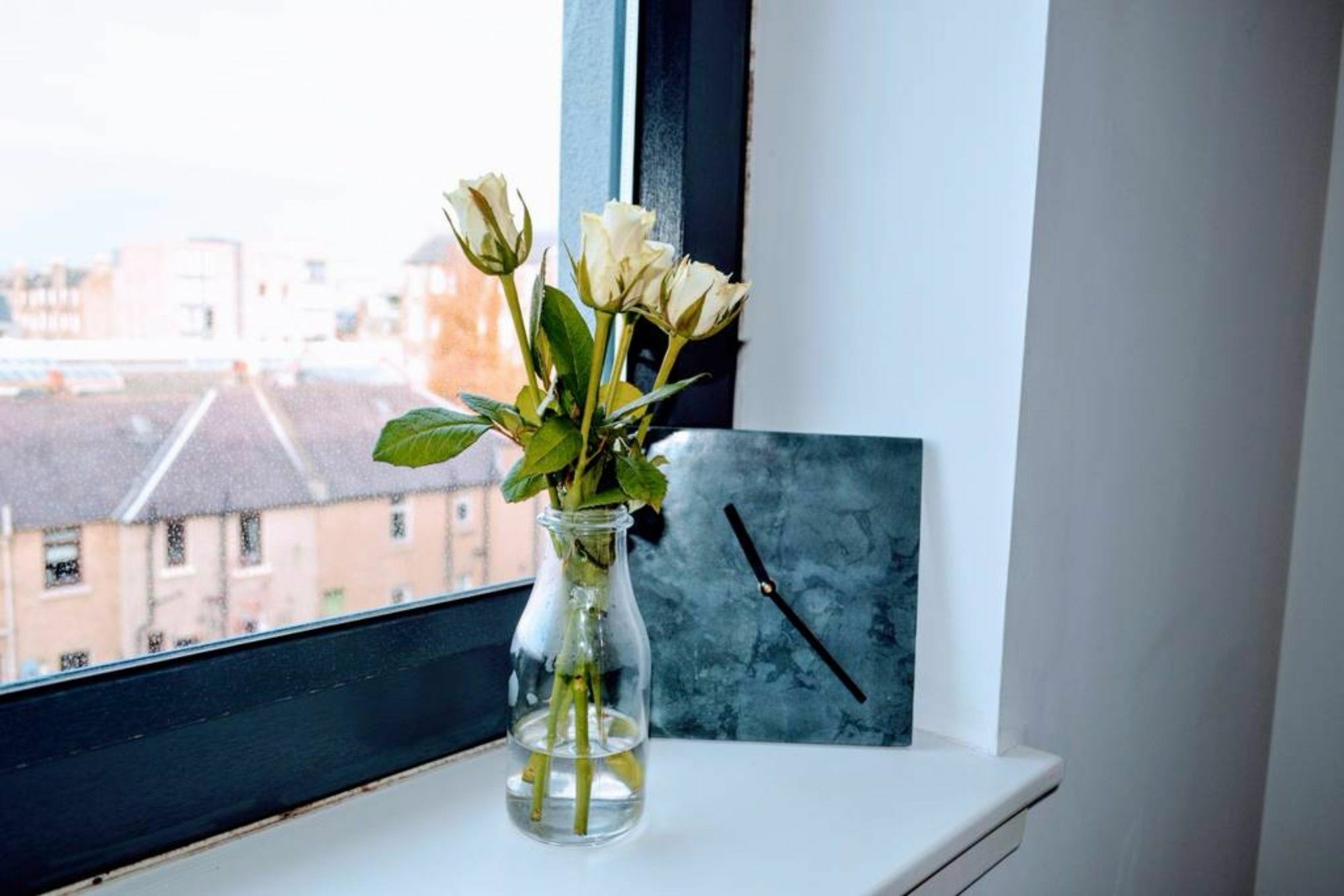 Beautifully Renovated Apartment -Central เอดินบะระ ภายนอก รูปภาพ